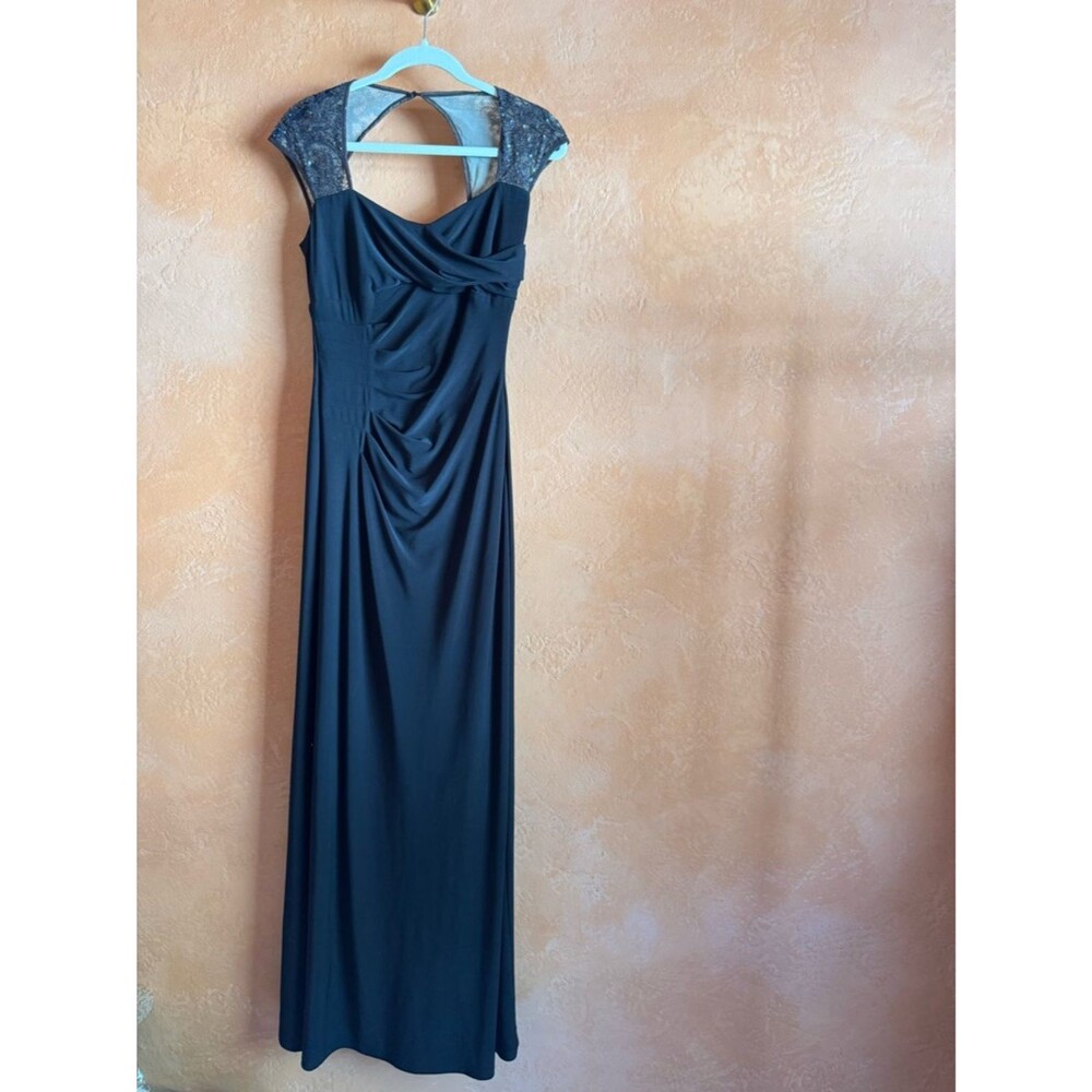 Lauren Ralph Lauren Evening Gown Ruched Sequin Shoulder Formal Dress Black Tie